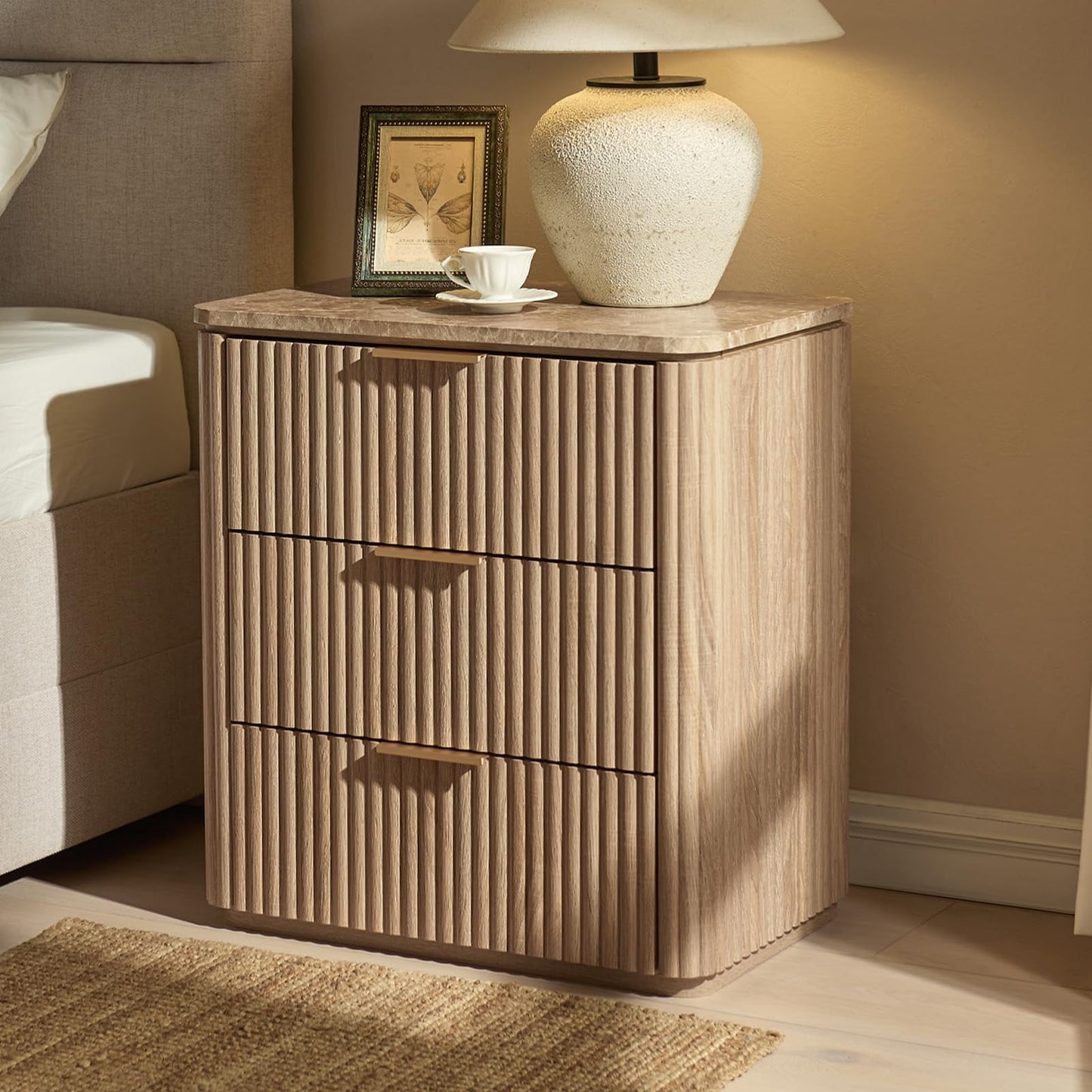 25.3" Tall 3 Drawer Fluted Nightstand with Faux Marble Top, Modern Oak Bedside Table with Gold Handles, Large Storage End Table for Bedroom & Living Room